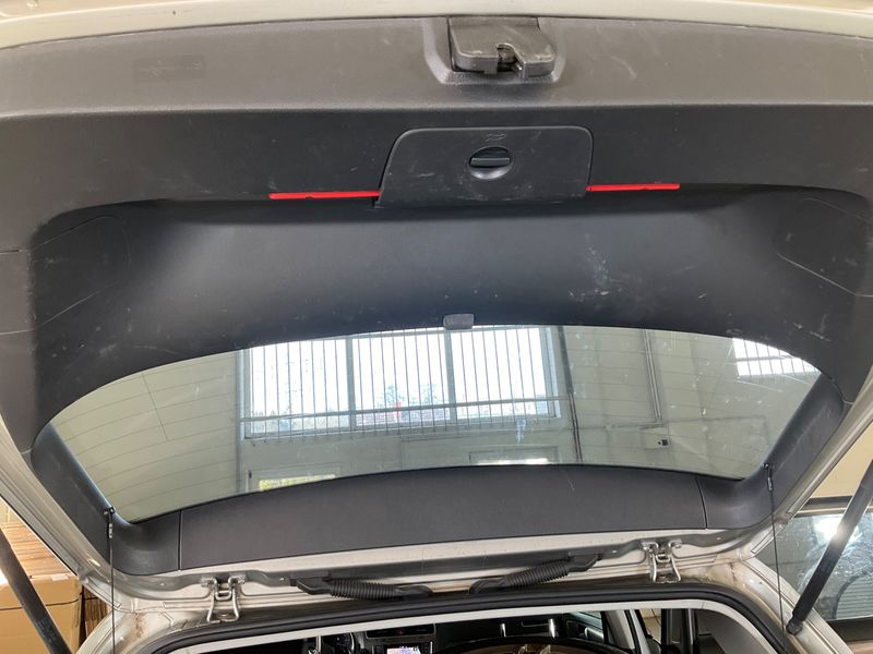 Volkswagen Golf VII 1.6 TDI Comfortline BlueMotion Tech 2013 – снимка на щета 38