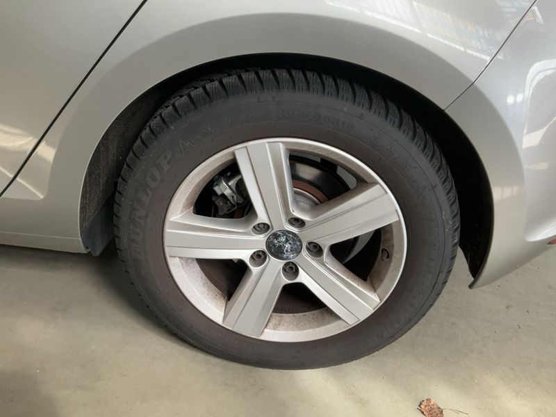Volkswagen Golf VII 1.6 TDI Comfortline BlueMotion Tech 2013 – снимка 17