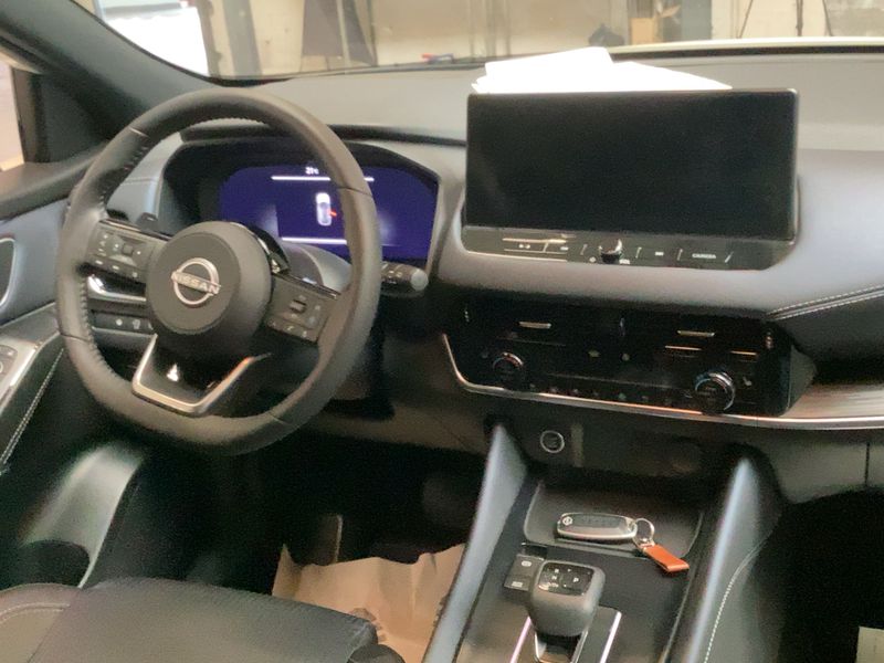 Nissan Qashqai 1.3 DIG-T Mild-Hybrid Tekna 2024 – снимка 17