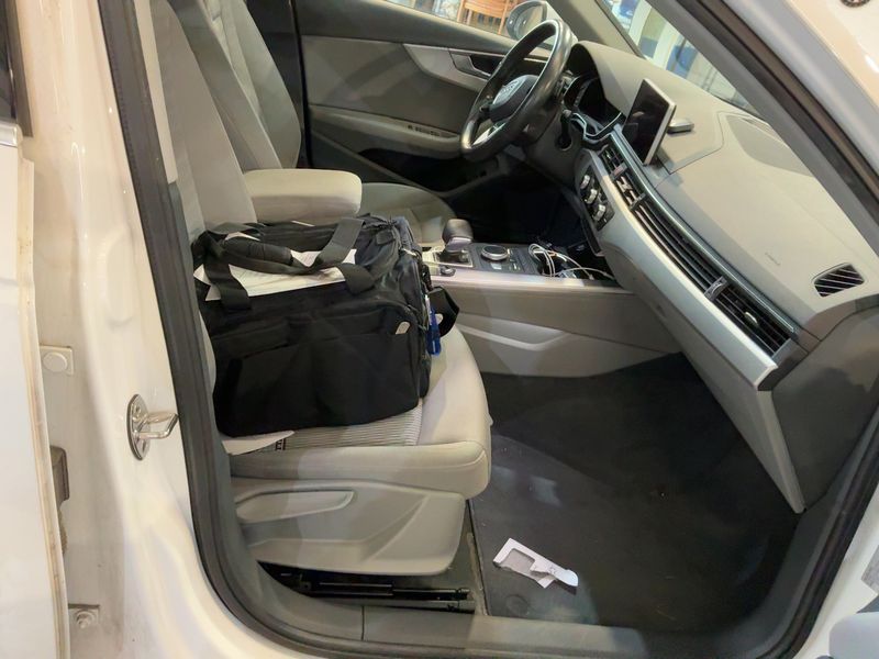 Audi A4 2.0 TDI Design 2016 – снимка 17