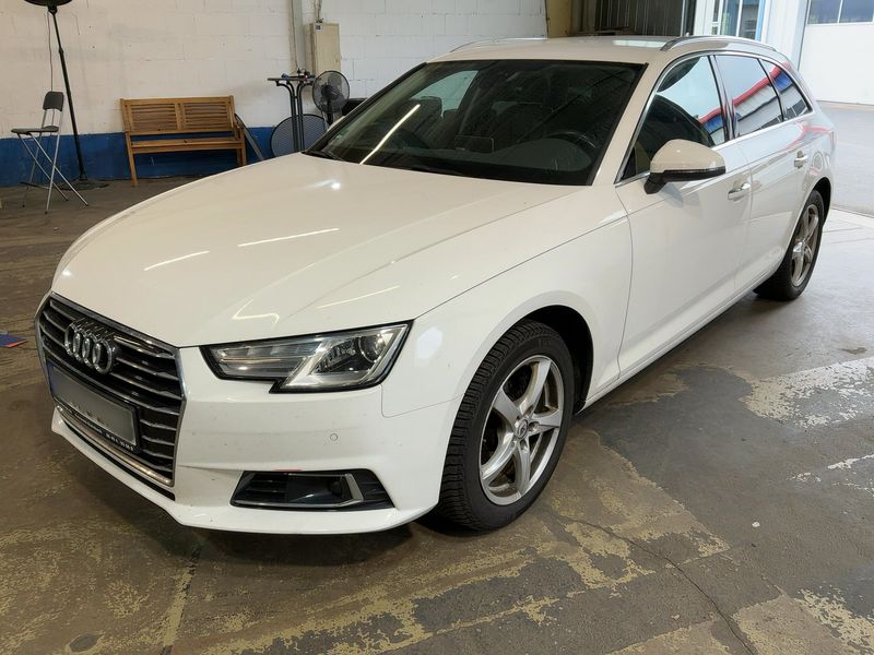 Audi A4 2.0 TDI Design 2016 – снимка 1