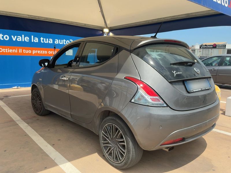 Lancia Ypsilon 1.0 Mild-Hybrid Gold 2021 – снимка 6