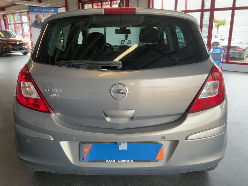 Opel Corsa 1.4 Active 2013 – снимка 7
