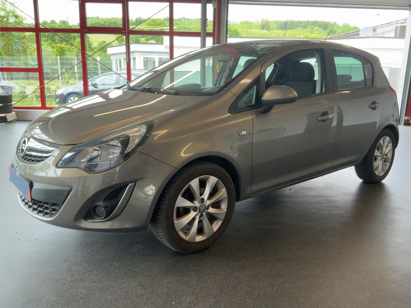 Opel Corsa 1.4 Active 2013 – снимка 1