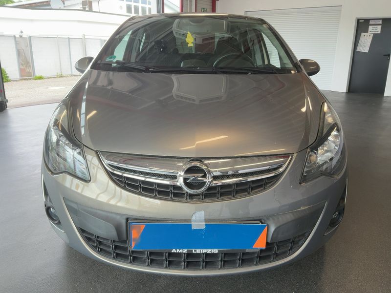 Opel Corsa 1.4 Active 2013 – снимка 14