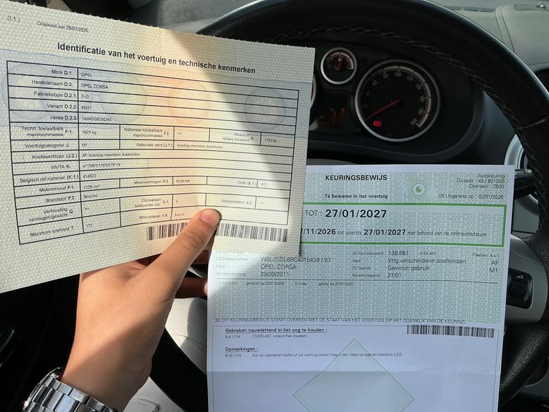 Opel Corsa 1.2 Satellite 2011 – снимка 5