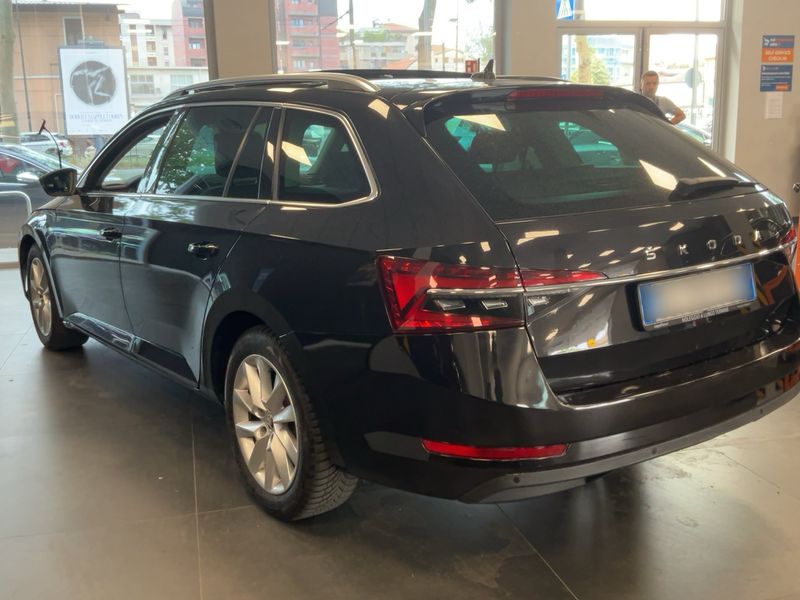 Skoda Superb 2.0 TDI Style 2022 – снимка 6