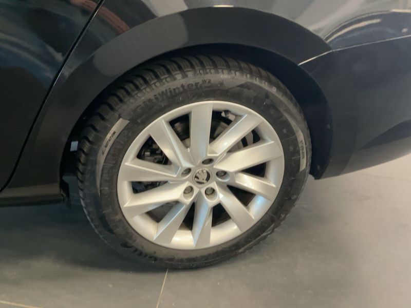 Skoda Superb 2.0 TDI Style 2022 – снимка 5