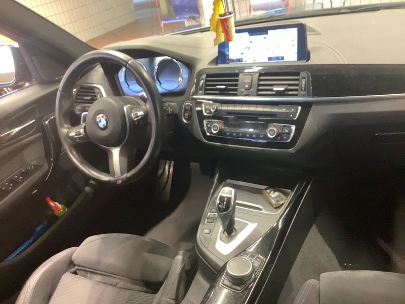 BMW 1er M140i xDrive Special Edition 2018 – снимка 17