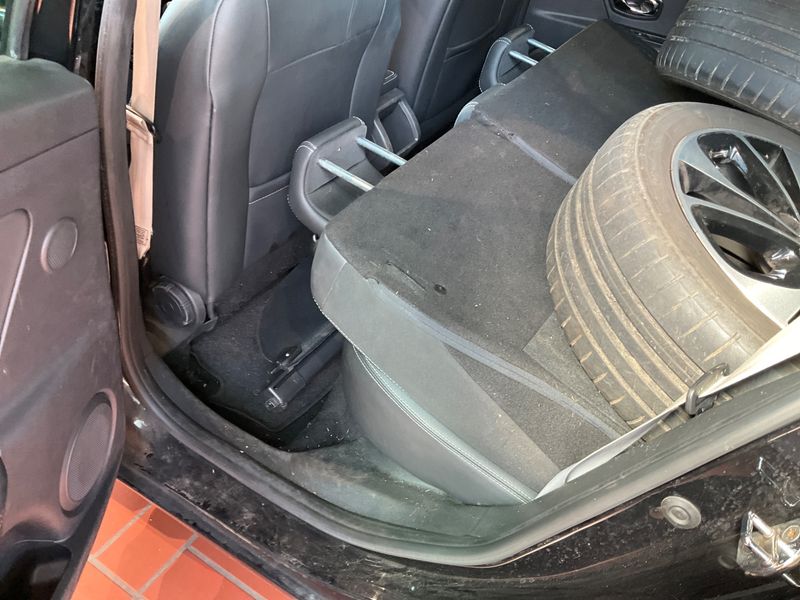 Renault Megane 1.5 dCi BOSE Edition 2014 – снимка 33