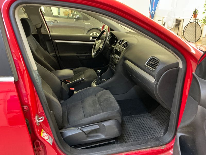 Volkswagen Golf VI 1.6 TDI Highline 2012 – снимка 3