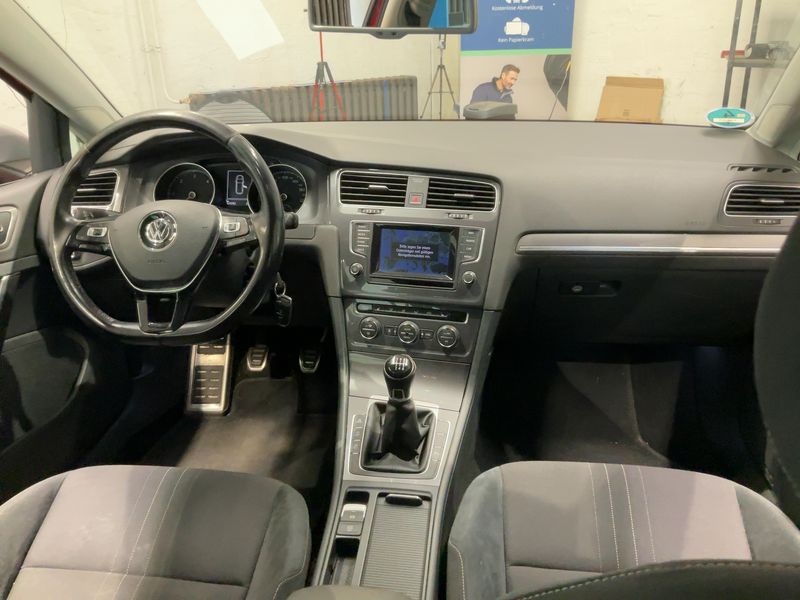 Volkswagen Golf VII 1.6 TDI 4Motion BlueMotion Tech 2015 – снимка 12