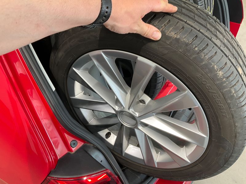 Volkswagen Golf VII 1.6 TDI 4Motion BlueMotion Tech 2015 – снимка 22