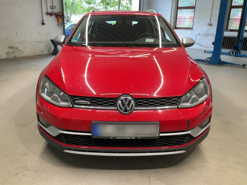 Volkswagen Golf VII 1.6 TDI 4Motion BlueMotion Tech 2015 – снимка 9