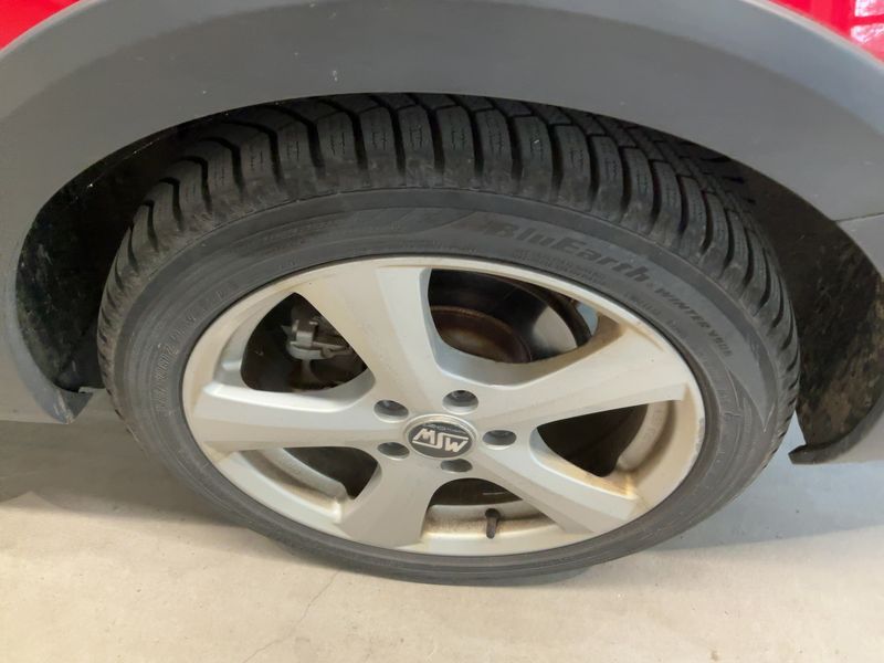 Volkswagen Golf VII 1.6 TDI 4Motion BlueMotion Tech 2015 – снимка 18