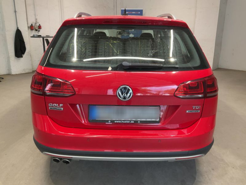 Volkswagen Golf VII 1.6 TDI 4Motion BlueMotion Tech 2015 – снимка 5