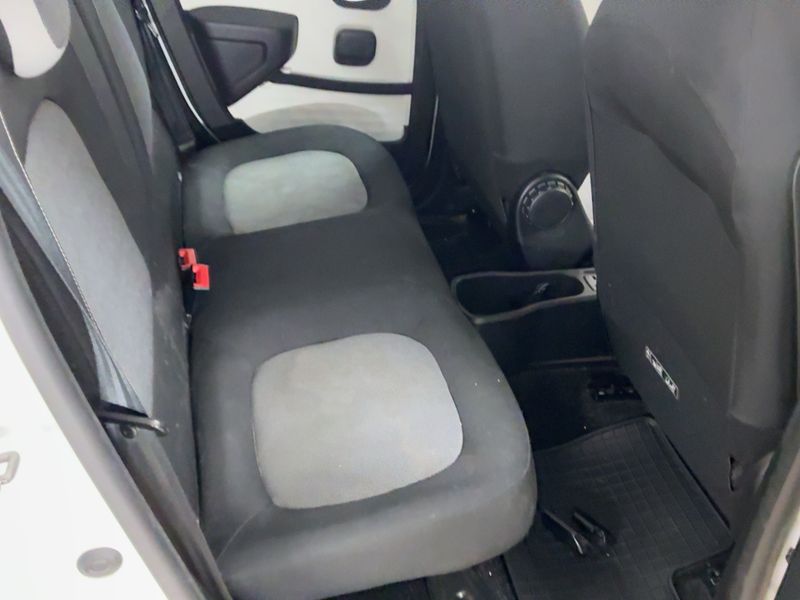 Renault Twingo 0.9 Energy Intens 2016 – снимка 19