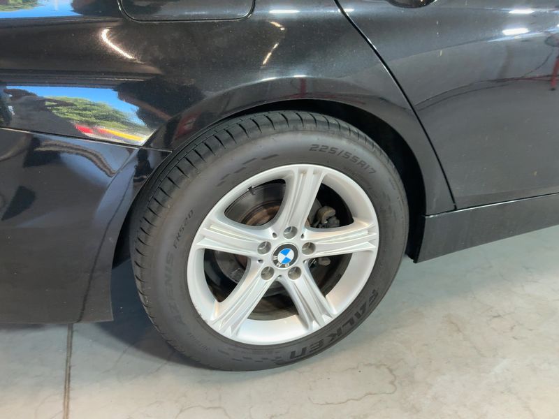 BMW 3er 318d xDrive 2014 – снимка 19