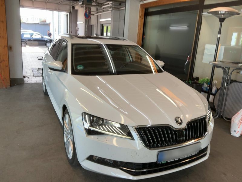 Skoda Superb 2.0 TDI Style 2016 – снимка 12