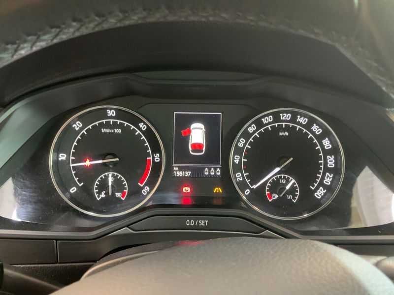 Skoda Superb 2.0 TDI Style 2016 – снимка 19