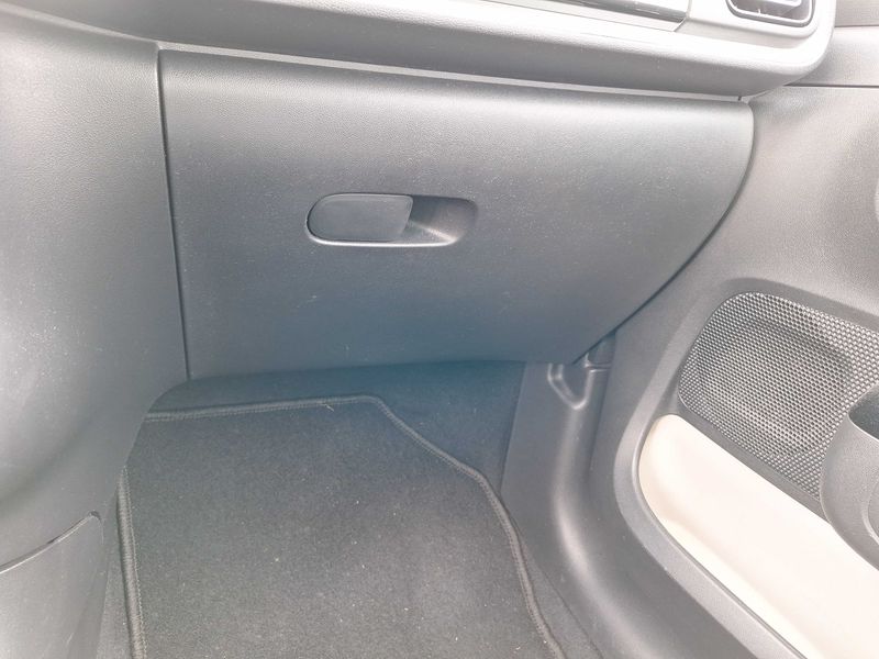 Citroen C3 1.2 PureTech Shine 2020 – снимка 34