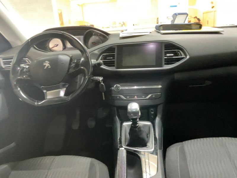 Peugeot 308 1.6 Blue-HDi Access Business 2016 – снимка 18