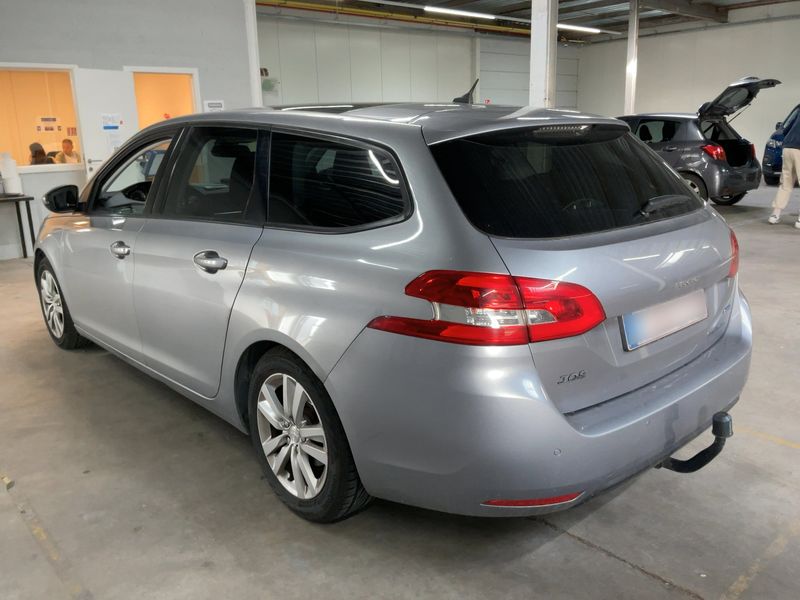 Peugeot 308 1.6 Blue-HDi Access Business 2016 – снимка 6