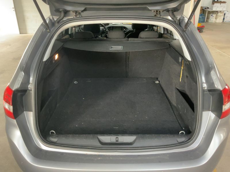 Peugeot 308 1.6 Blue-HDi Access Business 2016 – снимка 16