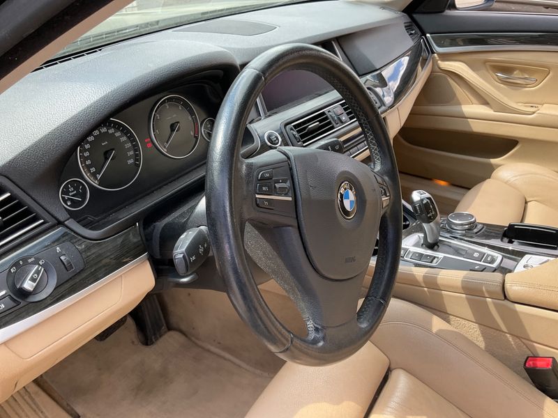 BMW 5er 520d 2014 – снимка 33