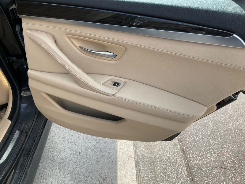 BMW 5er 520d 2014 – снимка 39