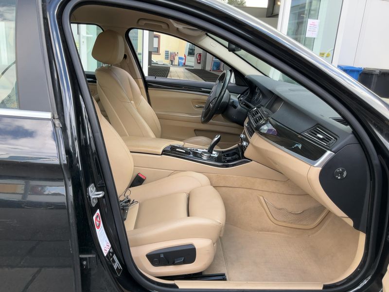 BMW 5er 520d 2014 – снимка 16