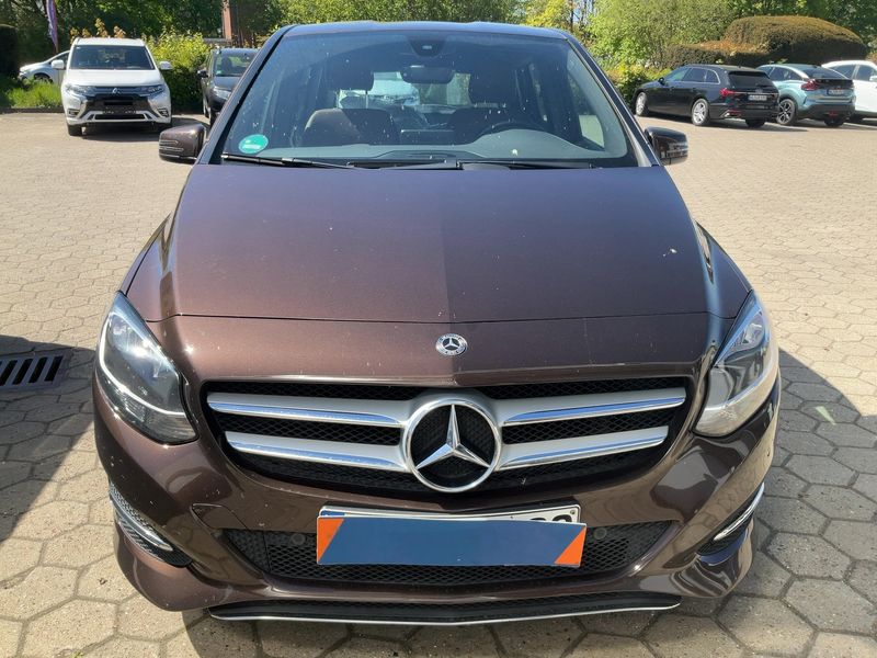 Mercedes-Benz B-Klasse B 200 Style 2018 – снимка 14