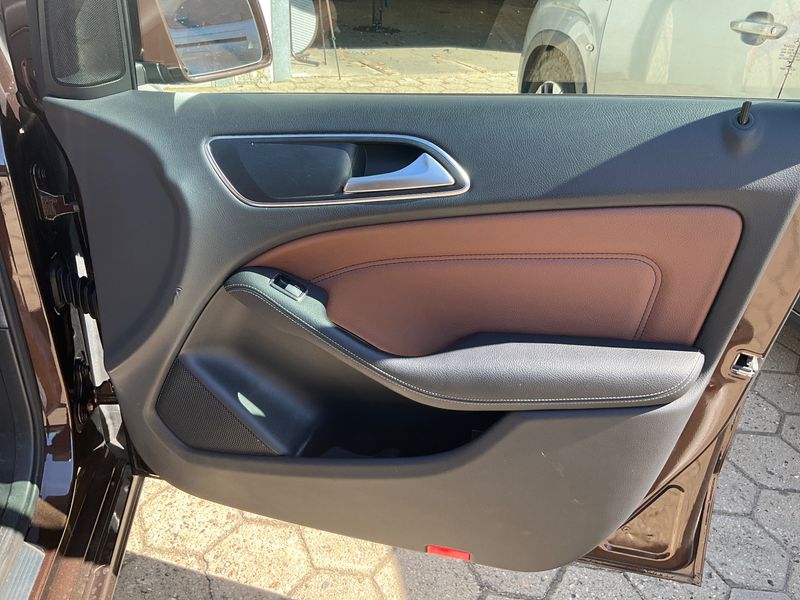 Mercedes-Benz B-Klasse B 200 Style 2018 – снимка 35