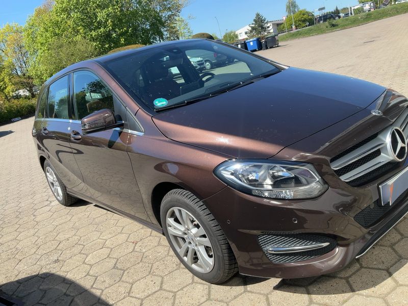 Mercedes-Benz B-Klasse B 200 Style 2018 – снимка 12