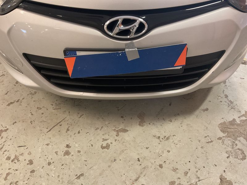 Hyundai i20 1.2 Comfort 2015 – снимка 31