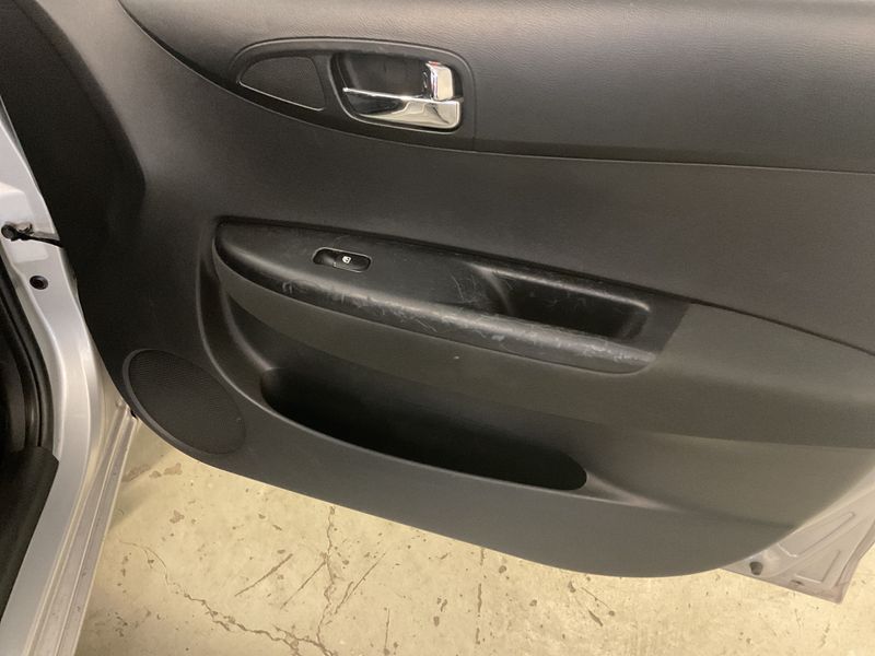 Hyundai i20 1.2 Comfort 2015 – снимка 26