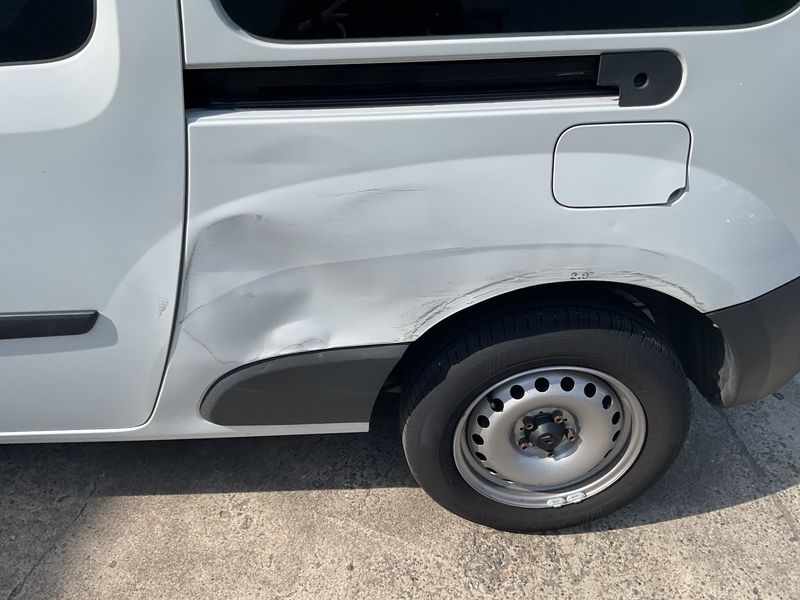 Renault Kangoo 1.5 BLUE dCi Rapid Maxi Extra 2021 – снимка 39