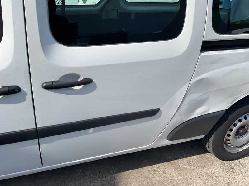Renault Kangoo 1.5 BLUE dCi Rapid Maxi Extra 2021 – снимка 36