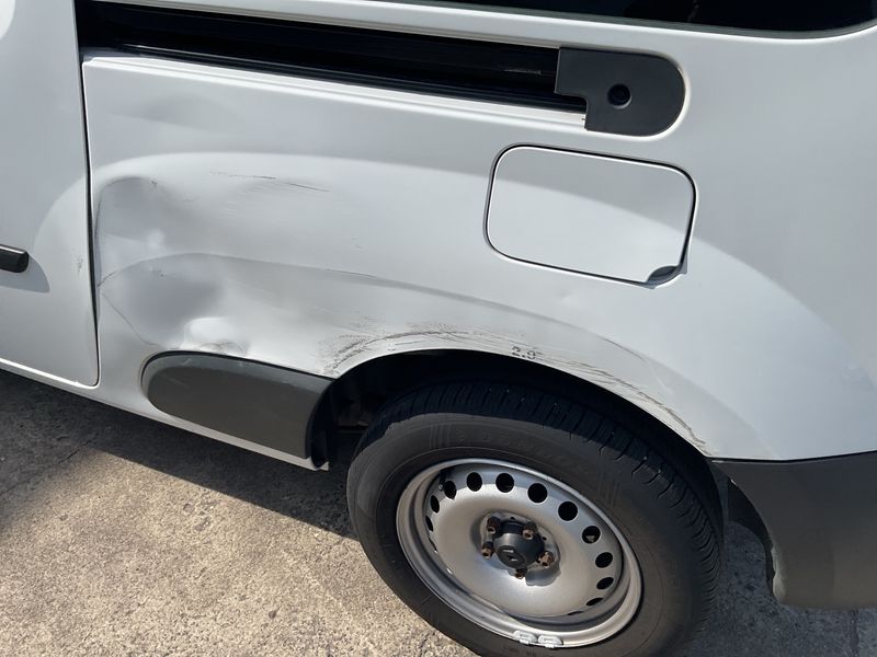 Renault Kangoo 1.5 BLUE dCi Rapid Maxi Extra 2021 – снимка 38
