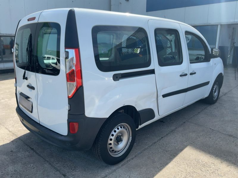 Renault Kangoo 1.5 BLUE dCi Rapid Maxi Extra 2021 – снимка 8