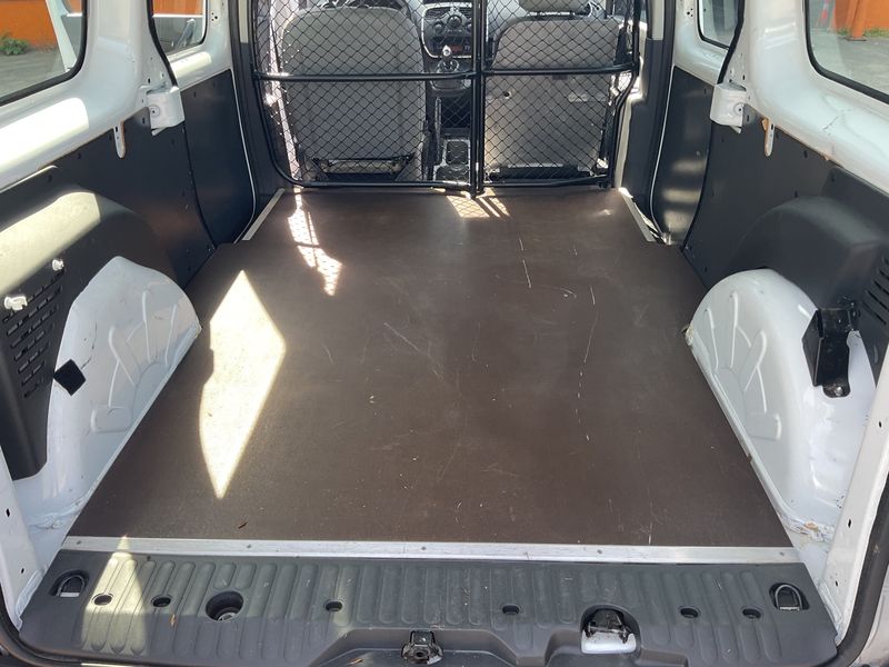 Renault Kangoo 1.5 BLUE dCi Rapid Maxi Extra 2021 – снимка 15