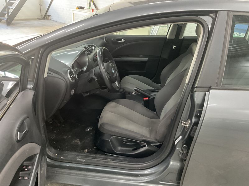 Seat Leon 1.2 TSI Style Ecomotive 2012 – снимка 3