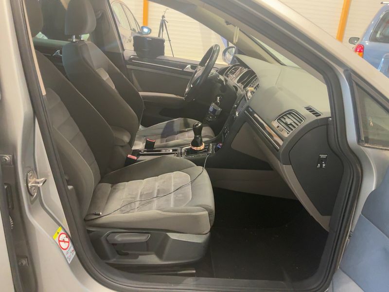 Volkswagen Golf VII 2.0 TDI Carat BlueMotion Tech 2013 – снимка 11