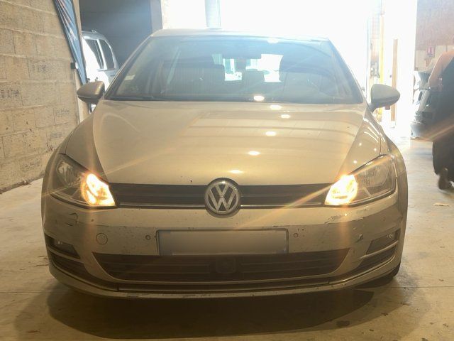 Volkswagen Golf VII 2.0 TDI Carat BlueMotion Tech 2013 – снимка 9