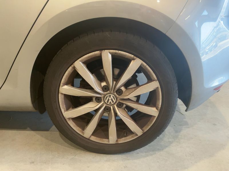 Volkswagen Golf VII 2.0 TDI Carat BlueMotion Tech 2013 – снимка 18