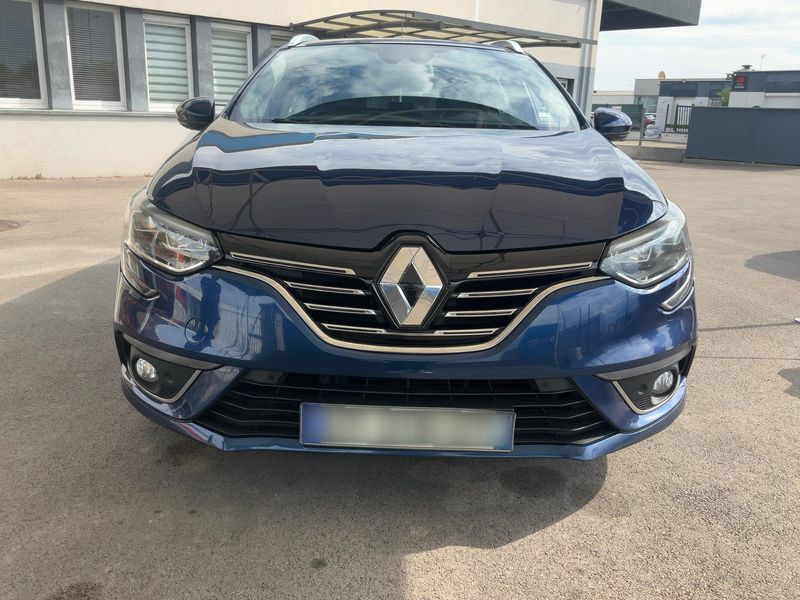 Renault Megane 1.6 dCi Energy Intens 2018 – снимка 14