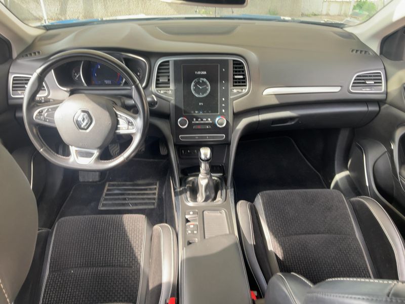Renault Megane 1.6 dCi Energy Intens 2018 – снимка 17