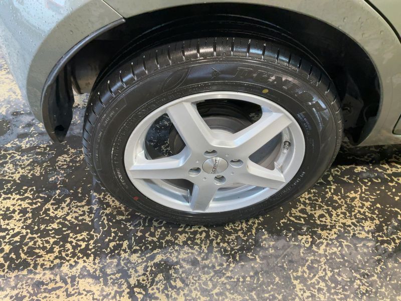 Suzuki Ignis 1.2 DualJet Mild-Hybrid Club 2021 – снимка 9
