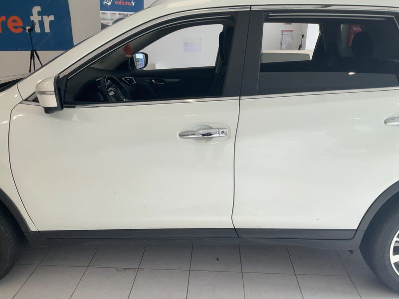 Nissan X-Trail 1.6 dCi Connect 4x4 2015 – снимка 4