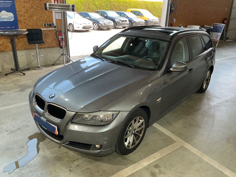 BMW 3er 320d xDrive 2010 – снимка 1